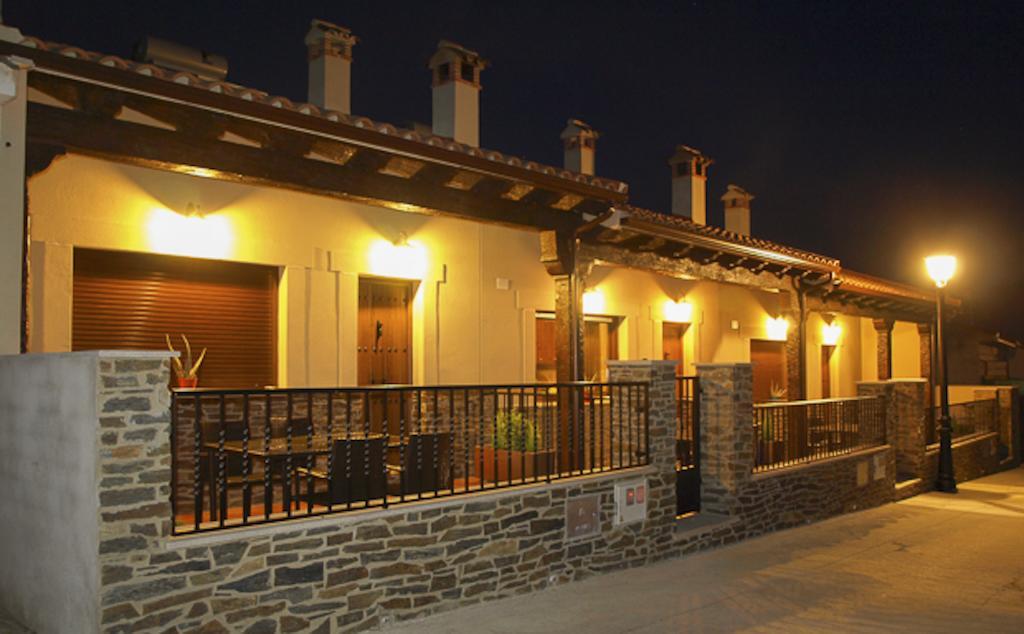 Apartamentos Rurales El Calama Zarza De Granadilla Kamer foto